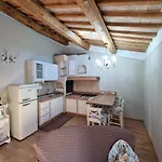 Vesionica House Perugia Apartman